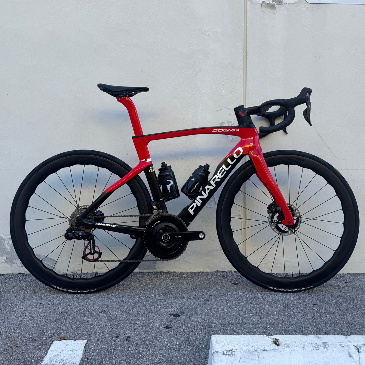 2022 Pinarello Dogma F B611 Red- DuraAce Di2- Princeton Peak 4550 - 53  Pre-Owned